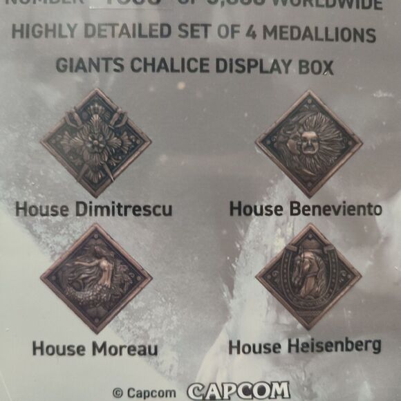 Resident Evil Village House Medallions Collection Official Collectible Figurines - Picture 2 of 4